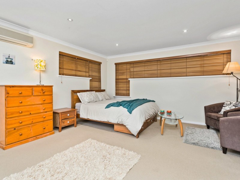 37a Drew Road, Ardross WA 6153