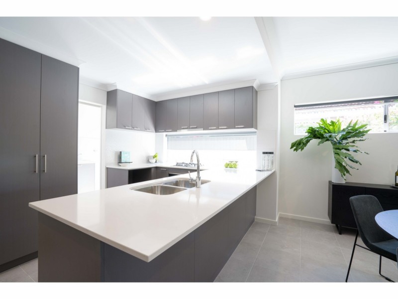 1/8A Roberts Street, Bayswater WA 6053