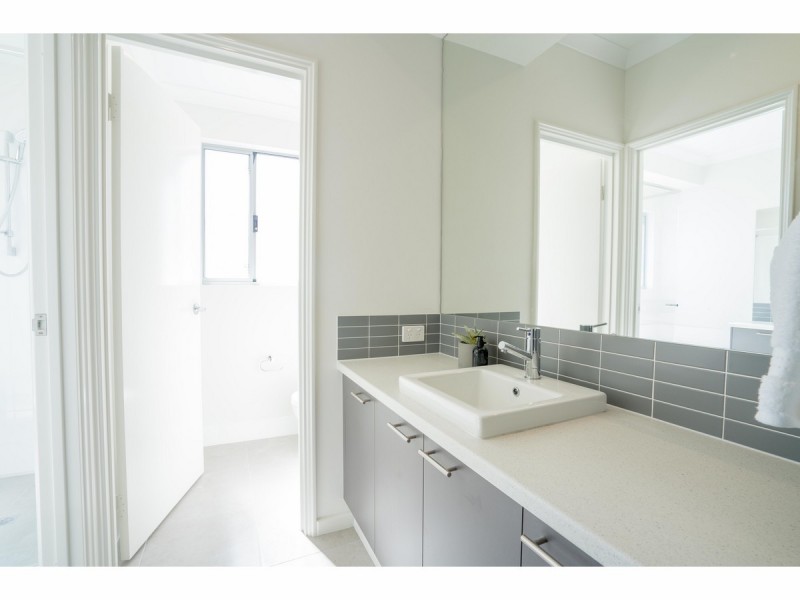 1/8A Roberts Street, Bayswater WA 6053