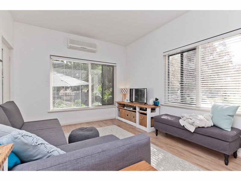 1/3 Currie Street, Jolimont WA 6014