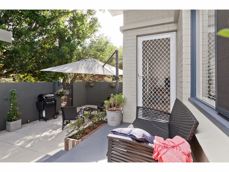 1/3 Currie Street, Jolimont WA 6014