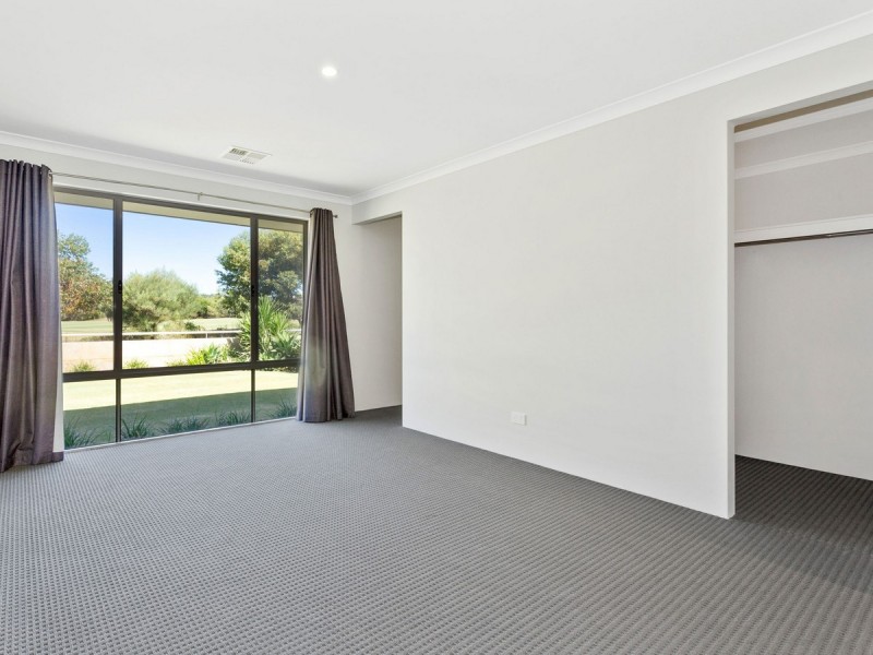 17 Caddadup Retreat, Dawesville WA 6211