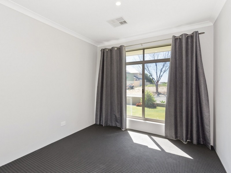 17 Caddadup Retreat, Dawesville WA 6211