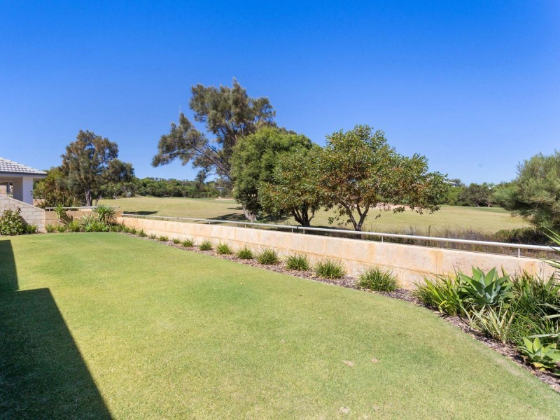 17 Caddadup Retreat, Dawesville WA 6211