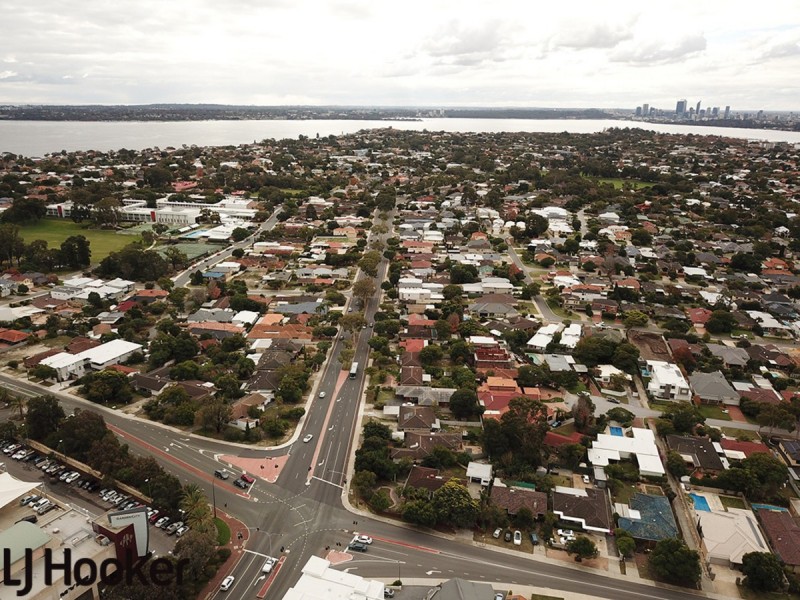 130B Riseley Street, Ardross WA 6153
