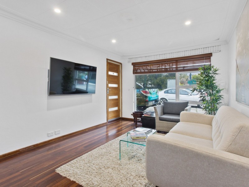 130B Riseley Street, Ardross WA 6153
