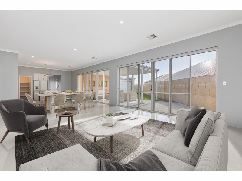 18 Holloways Ridge, Secret Harbour WA 6173