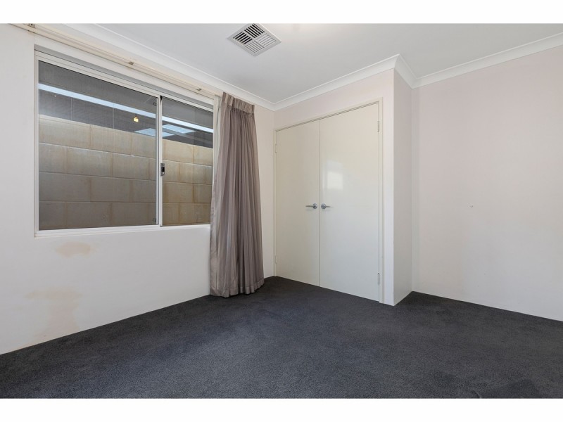 18 Holloways Ridge, Secret Harbour WA 6173