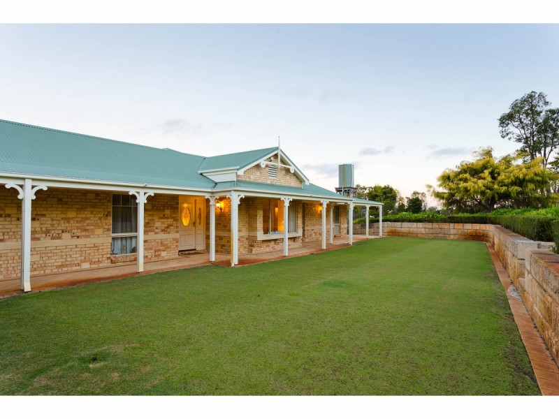55 Scovell Crescent, Anketell WA 6167