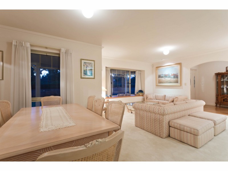55 Scovell Crescent, Anketell WA 6167