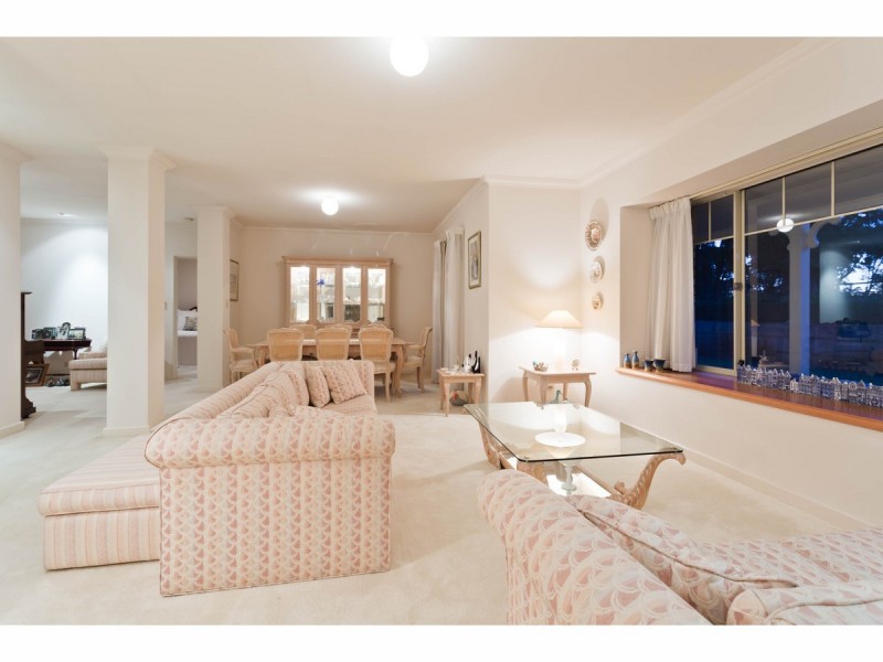 55 Scovell Crescent, Anketell WA 6167