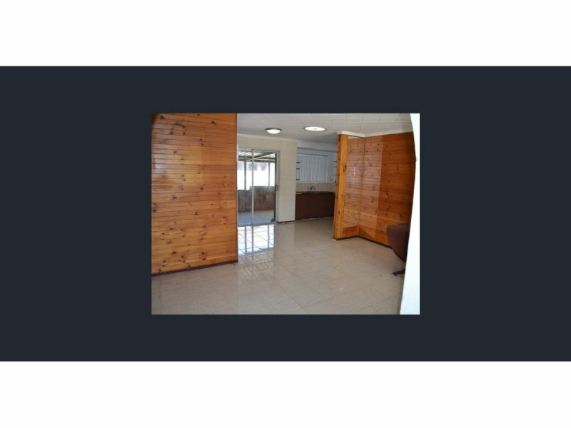 9 Carabeen Road, Maddington WA 6109