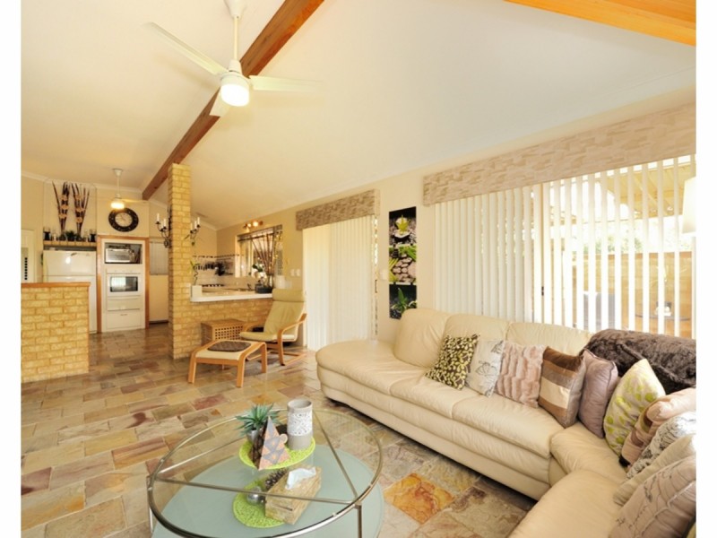 7 Naples Place, Secret Harbour WA 6173