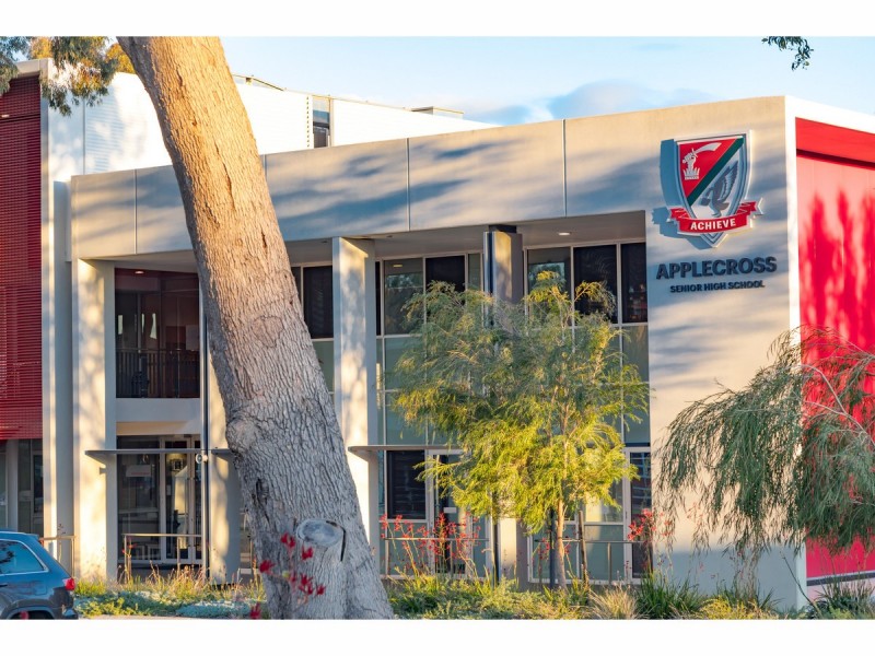 2/79 Gairloch Street, Mount Pleasant WA 6153