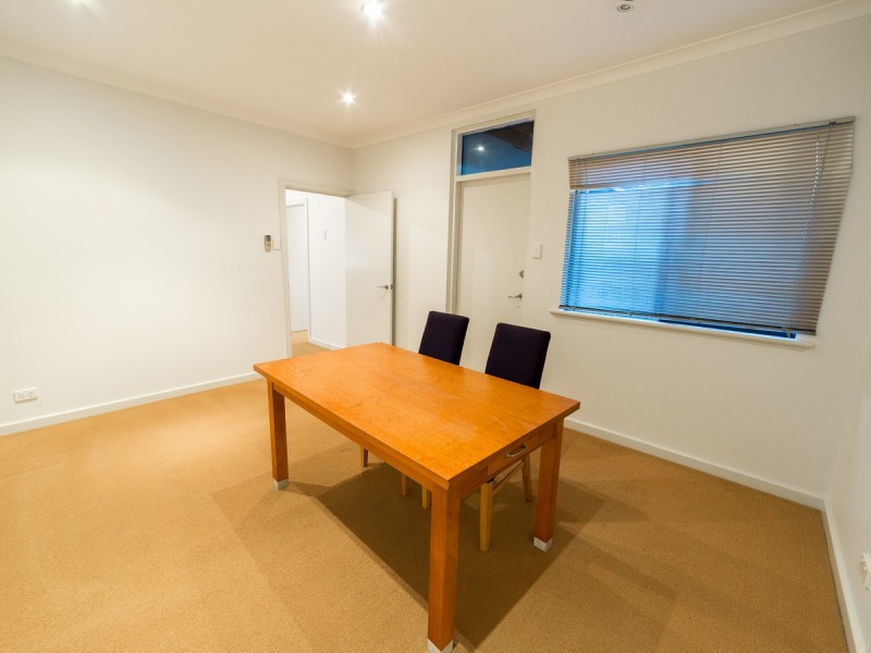 5 Jewell Parade, North Fremantle WA 6159