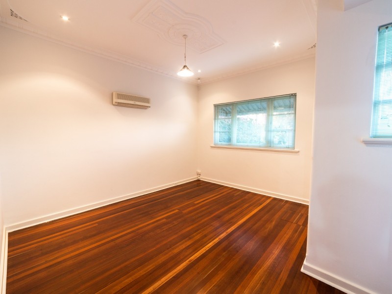 5 Jewell Parade, North Fremantle WA 6159