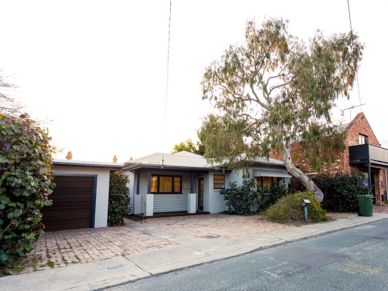 5 Jewell Parade, North Fremantle WA 6159