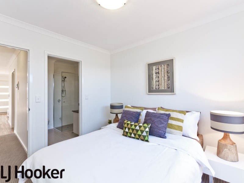 Apartment 1/22 Hampstead Gate, Success WA 6164