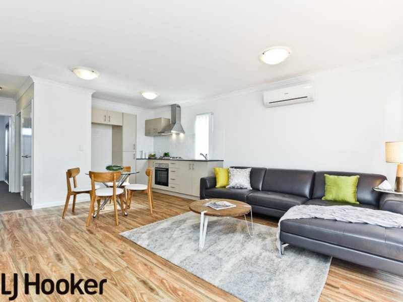 Apartment 1/22 Hampstead Gate, Success WA 6164