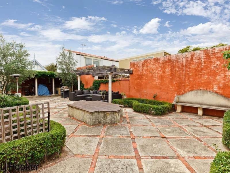 19B Perth Street, Cottesloe WA 6011