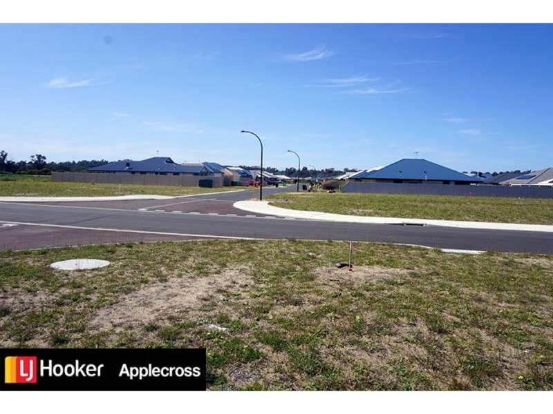 Lot 2 / 735/ Beraking Loop, Dalyellup WA 6230
