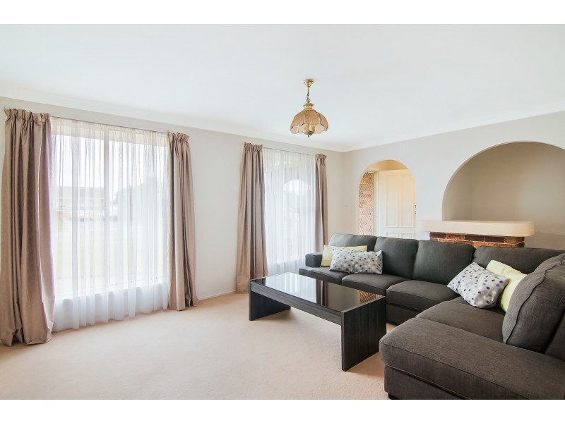 35 Warbler Street, Erskine Park NSW 2759