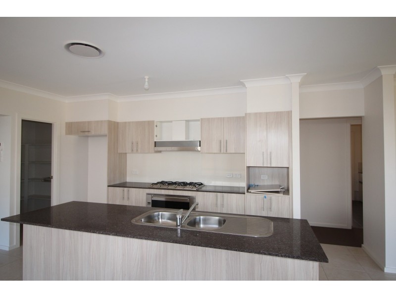 38 Woodburn Street, Colebee NSW 2761