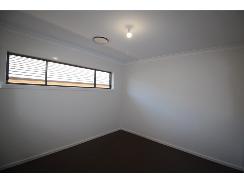 38 Woodburn Street, Colebee NSW 2761