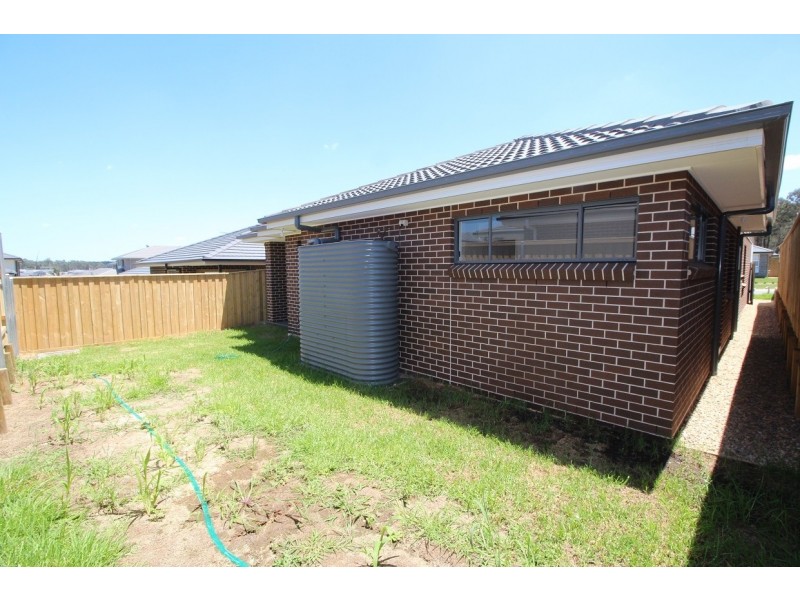 38 Woodburn Street, Colebee NSW 2761
