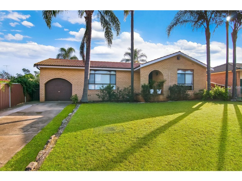 2 Nile Place, St Clair NSW 2759