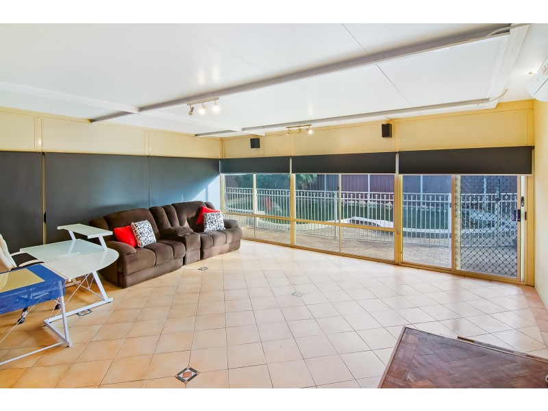 2 Nile Place, St Clair NSW 2759