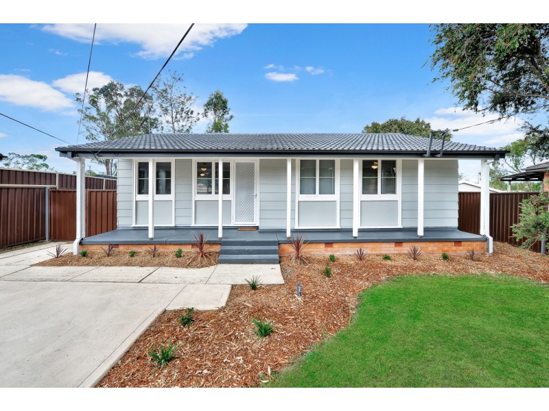 13 Hagen Place, Whalan NSW 2770