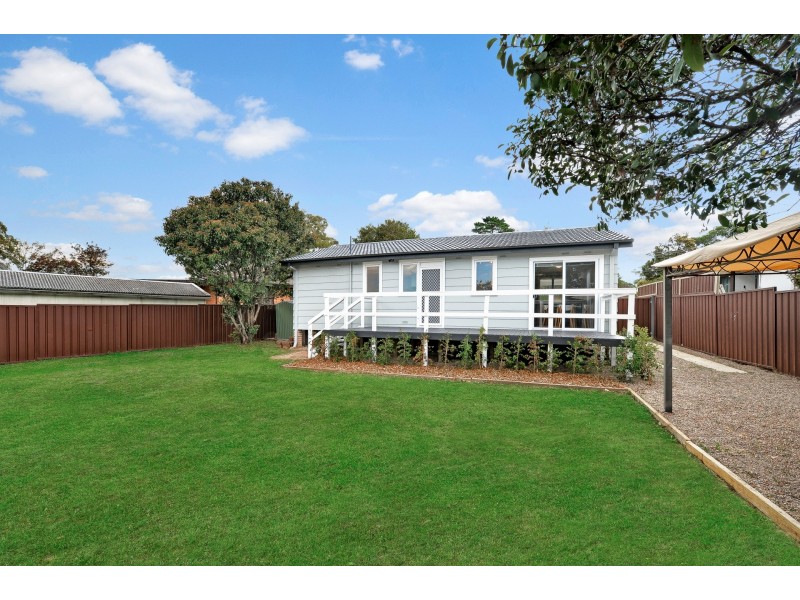 13 Hagen Place, Whalan NSW 2770