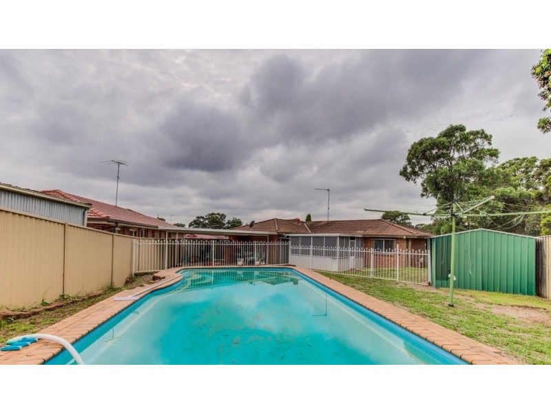 14 Martin Grove, Colyton NSW 2760