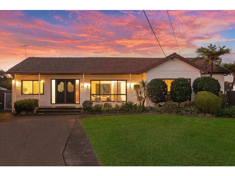 15 White Parade, St Marys NSW 2760