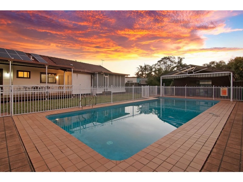 15 White Parade, St Marys NSW 2760
