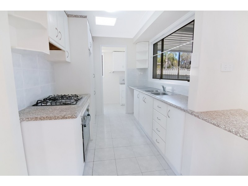 80 Todd Row, St Clair NSW 2759