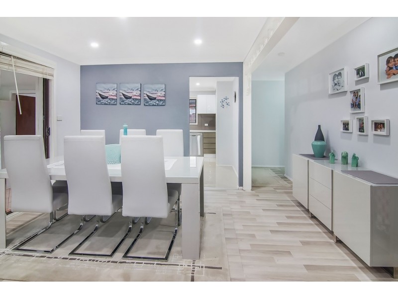 8 Burley Griffin Close, St Clair NSW 2759