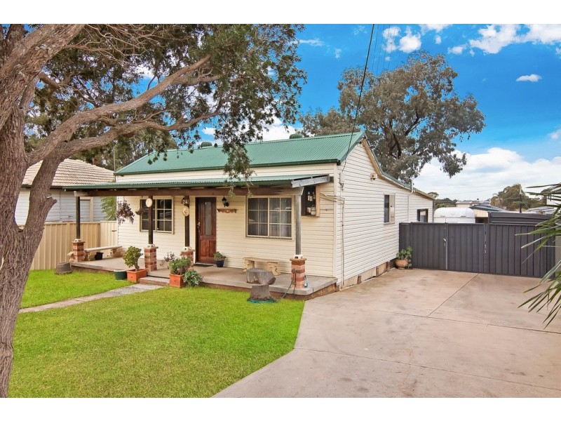 24 Marsden Road, St Marys NSW 2760