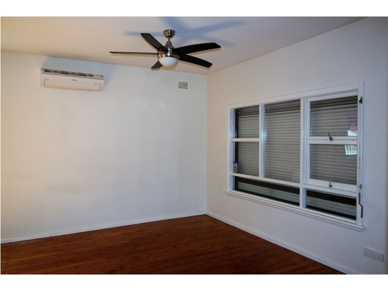 23 Barker Street, Cambridge Park NSW 2747