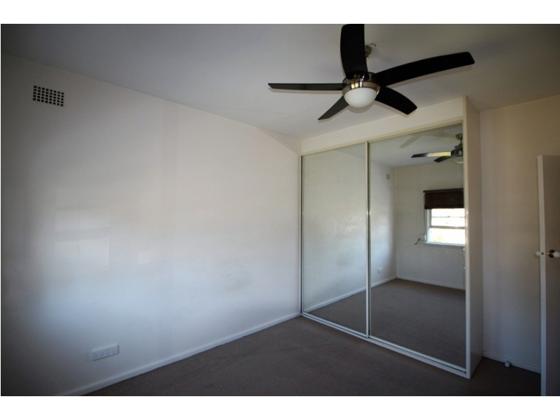 23 Barker Street, Cambridge Park NSW 2747