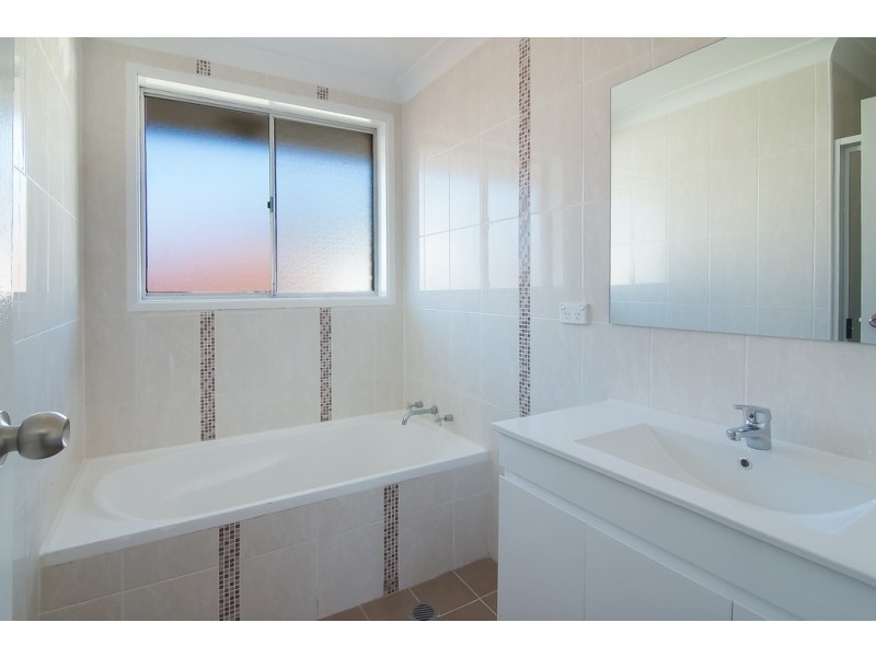 137 Hillend Road, Doonside NSW 2767