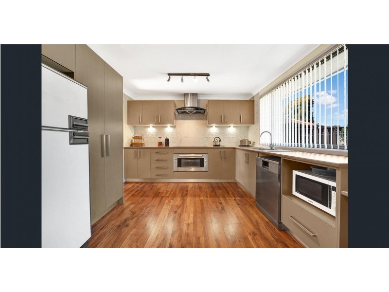 3 Chateau Crescent, St Clair NSW 2759