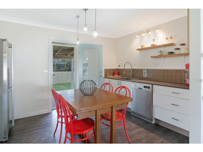 35 Mindanao Avenue, Lethbridge Park NSW 2770