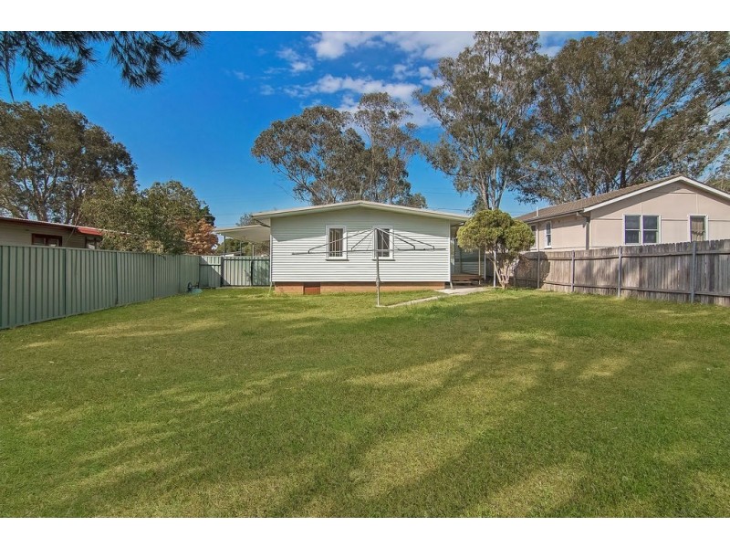 46 Mindanao Avenue, Lethbridge Park NSW 2770