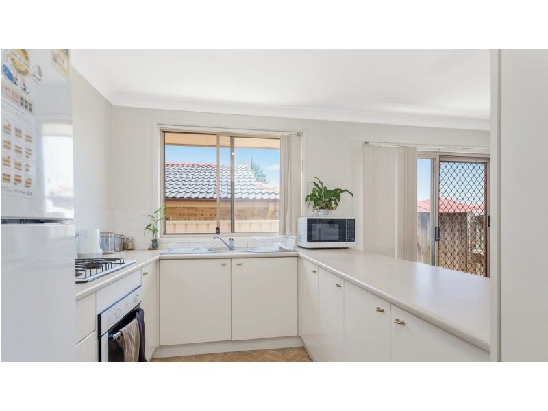 25 Pardalote Place, Glenmore Park NSW 2745