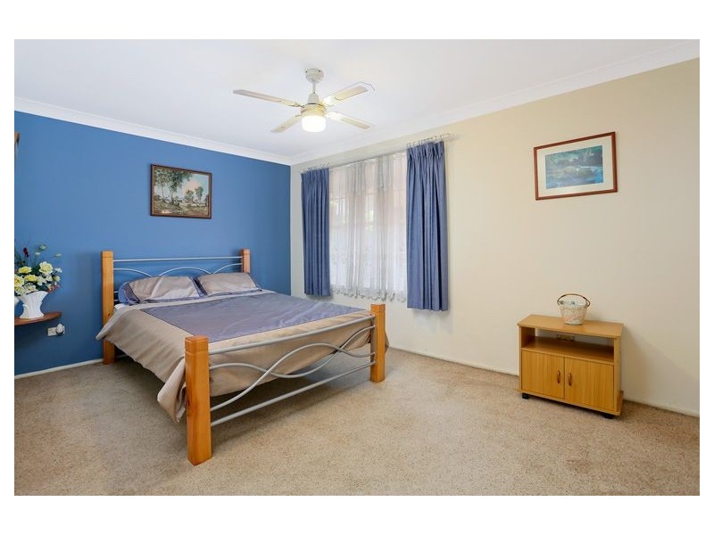 5 Cadell Glen, St Clair NSW 2759