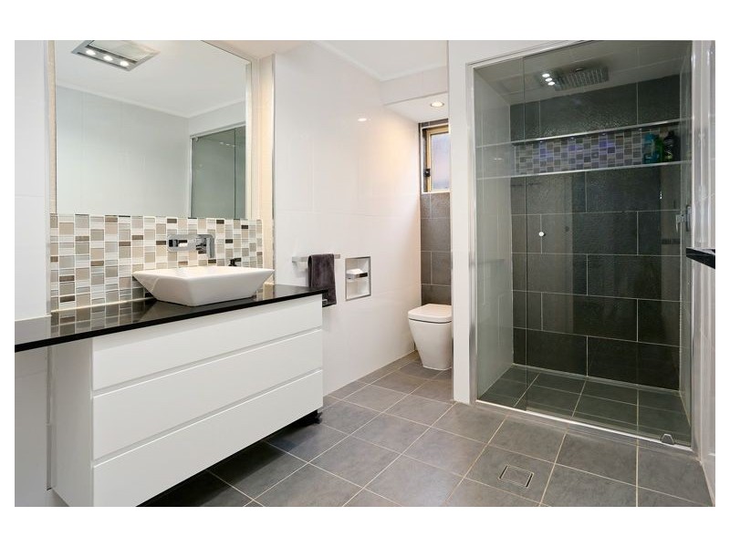 18 Madigan Drive, Werrington County NSW 2747