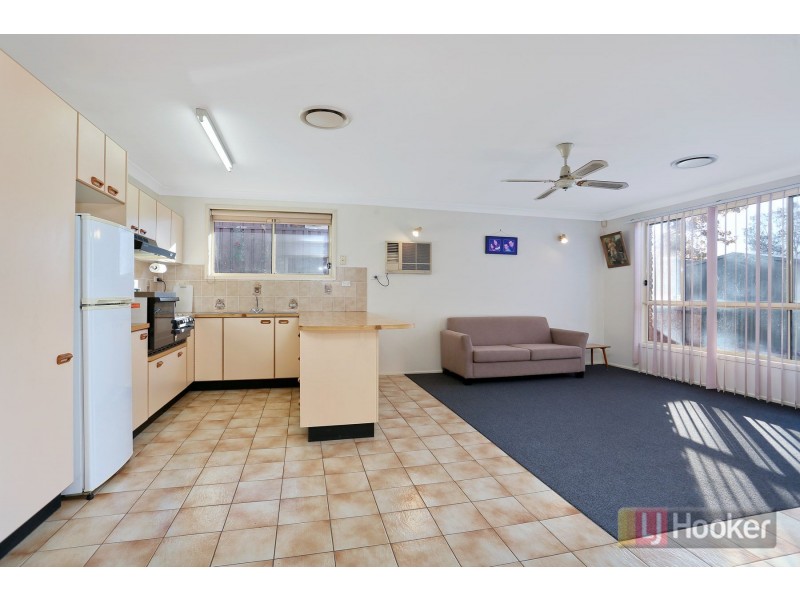 21 Skylark Crescent, Erskine Park NSW 2759