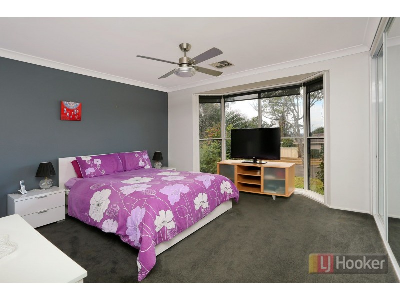 13 Michael Avenue, Luddenham NSW 2745